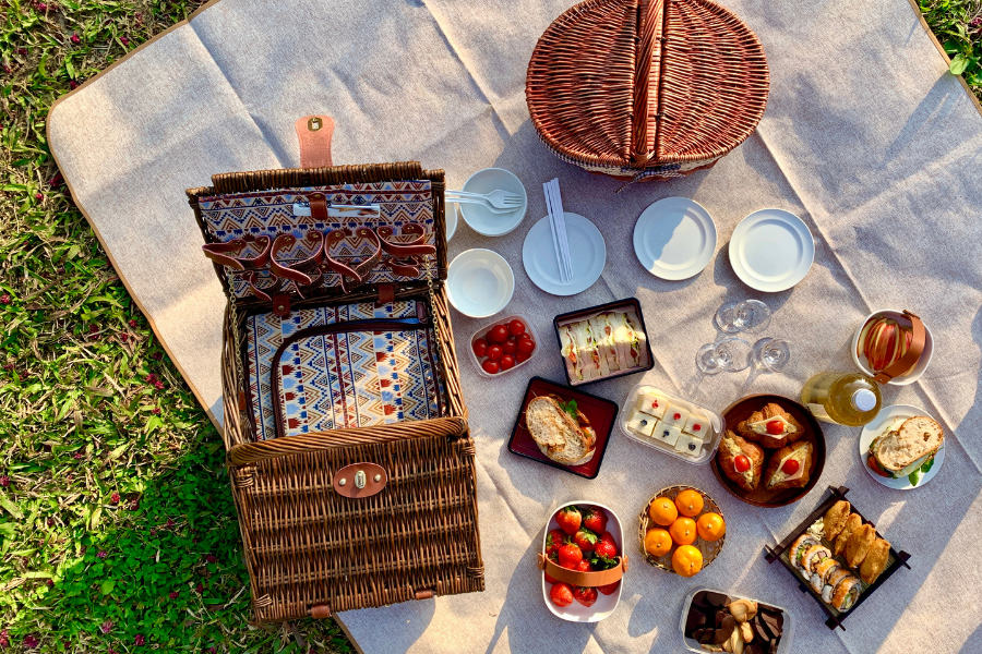 Lleva tu bolso sostenible en tu picnic de fin de semana.
